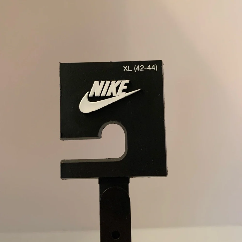 Nike Mens XL 42-44 Belt Black Synthetic Leather With Metal Buckle New with Tag